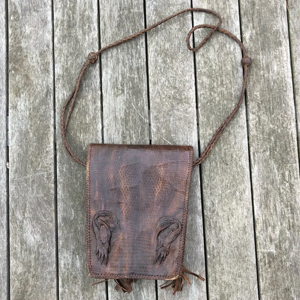 Vintage Exotic Lizard Head Feet Leather Handmade Crossbody Bag
